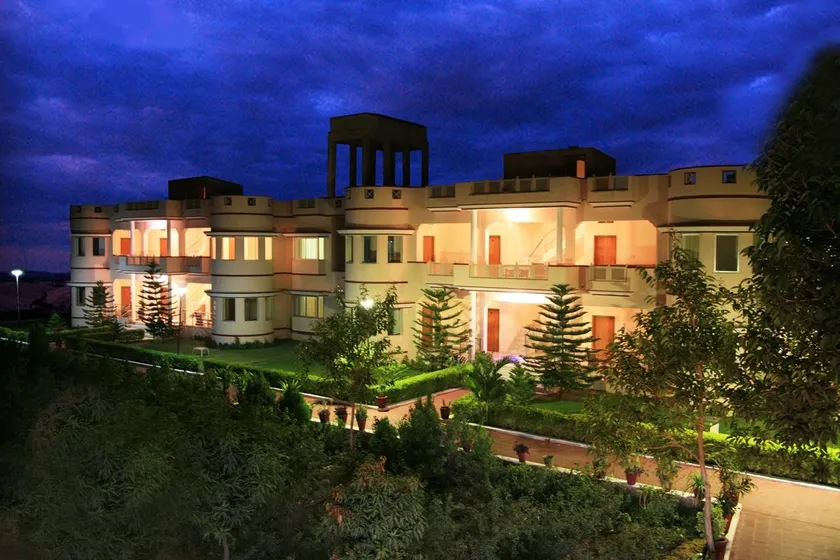 Hotel New Park - Image 1