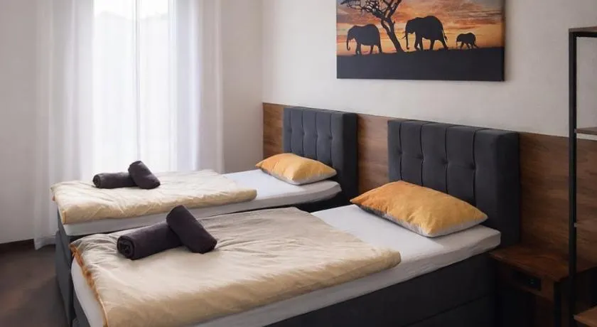 ApartDays Sarstedt - Image 1
