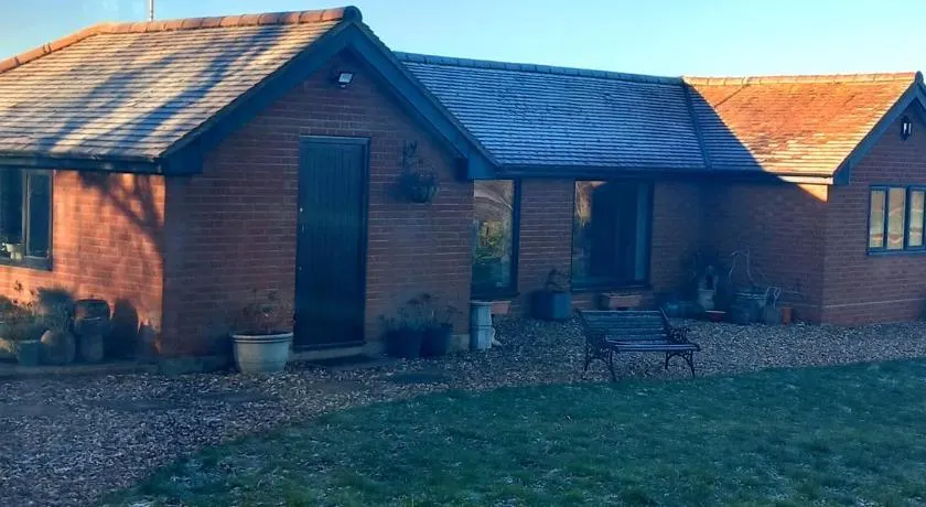 The Bungalow, in heart of High Beach, Epping Forest - Image 1