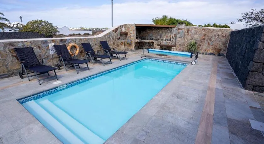 Villa Piedra - Image 1