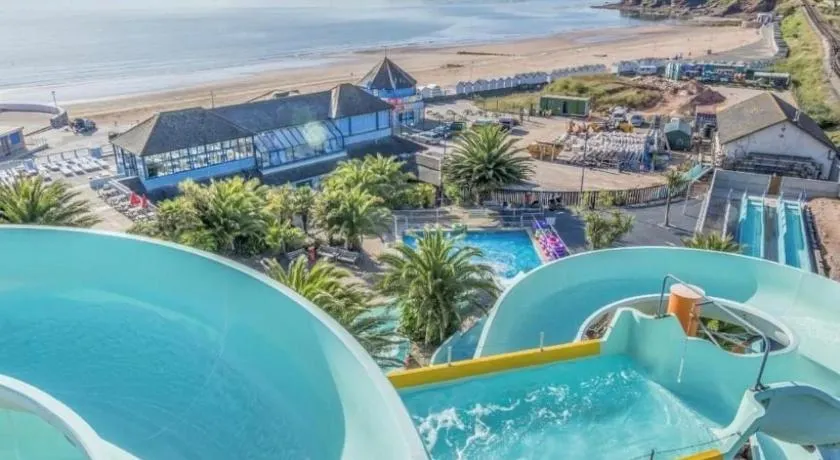 Atlantis Holiday Apartments - Image 1