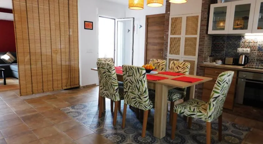 Casa Linda - Image 1