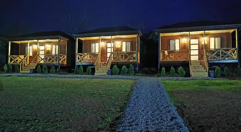 Chateau Ateni Cottages - Image 1