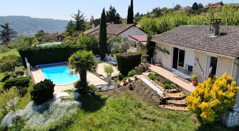La Colombe - Image 1