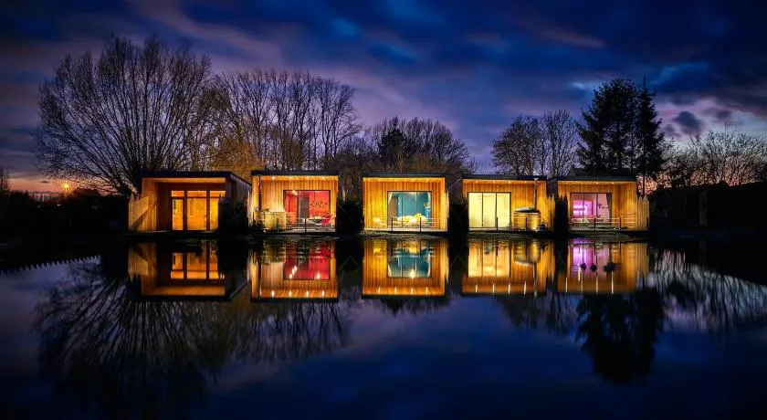 SO CHIC - Le Domaine Wambrechies - Image 1