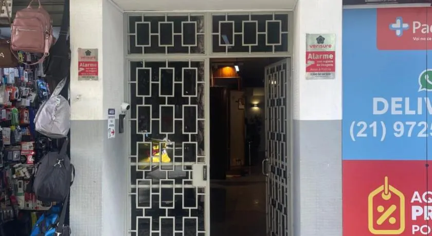Luxo, Segurança e Cama King no Coração do Rio - Image 1