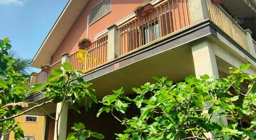 La Magnolia - Image 1