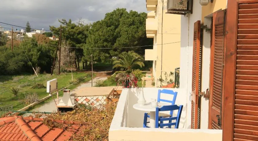 Rent Rooms Katerina - Image 1