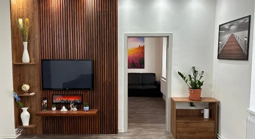 Tomy Apartment- O2 Arena -PVA expo-Free Parking - Image 1