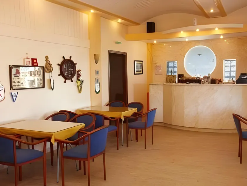 Hotel Almira - Image 1