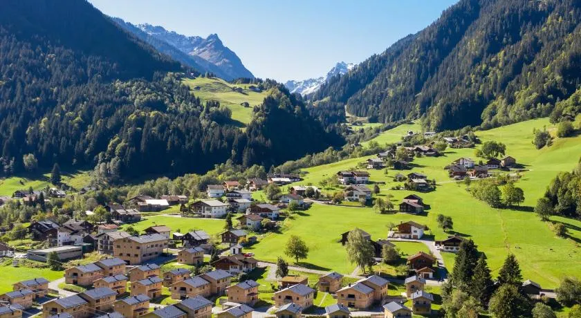 Chalet Resort Montafon I - Chalets & Chalet-Apartments - Image 1