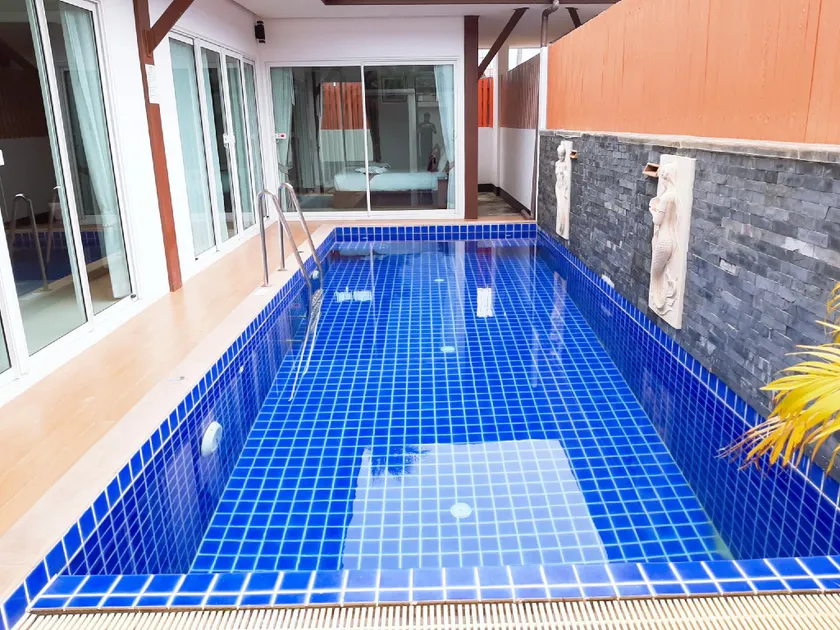 The Sun Pool Villa - Image 1