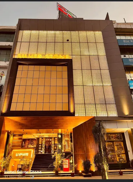 HOTEL SILVER STONE - Image 1