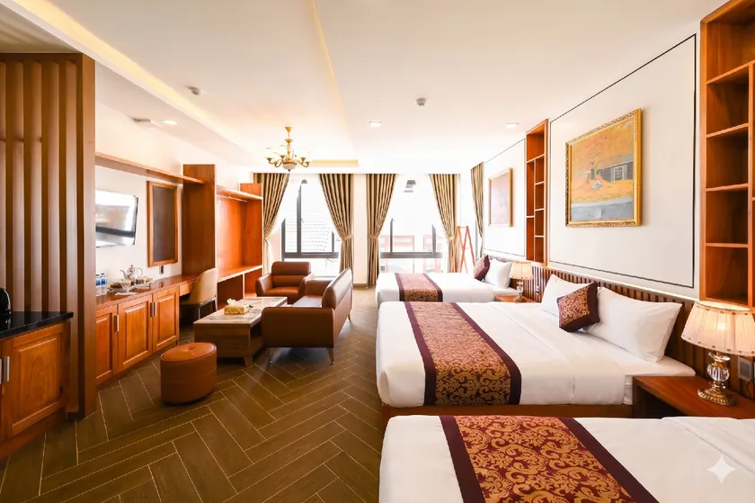 La Fleur Premium Central Apartment Hotel - Image 1