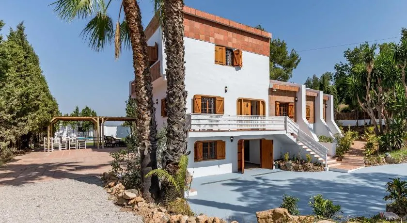 La Colina - Image 1