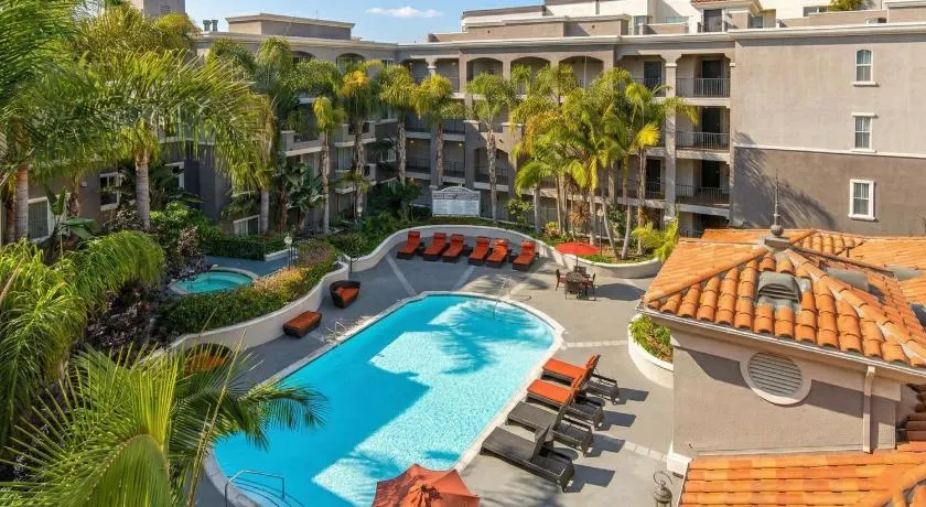 Marina Del Rey 2-Bedroom and 1-Bedroom - Close To Beach - Image 1