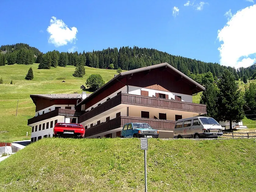 Casa Penia 2 - Image 1