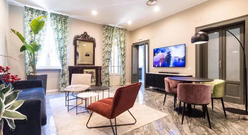 Martini Suite - Image 1