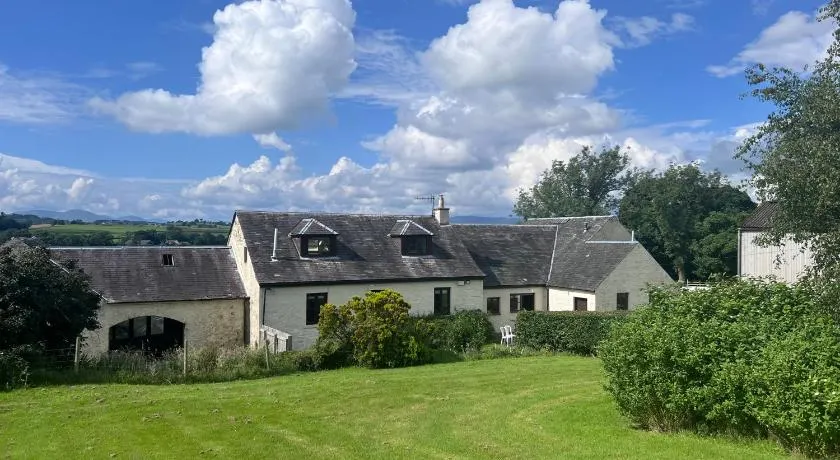 Easter Auchencarroch Farm B&B - Image 1