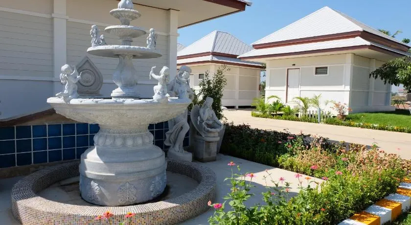 Bualuang Boutique Resort - Image 1
