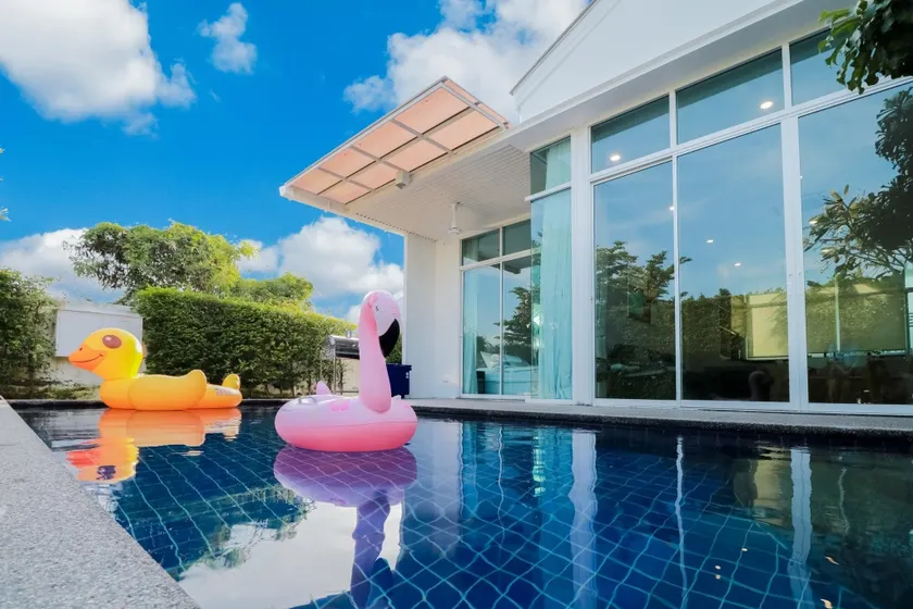 Chaum Haus Pool Villas - Image 1