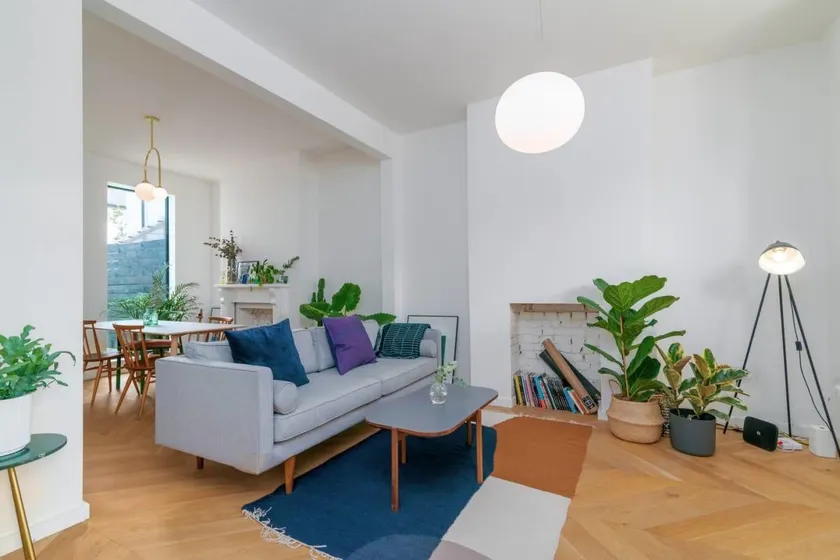 Charming 3BR Home in East London w/Terrace - Image 1