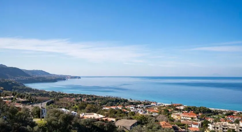 Capovillas -Villa Armonia with private pool near Tropea - Image 1