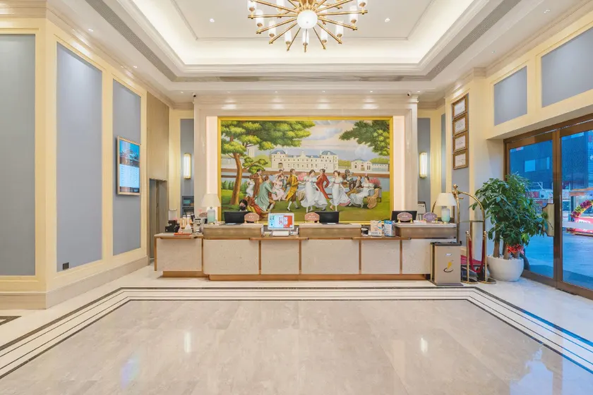 Vienna Hotel (Shenzhen Guangming Yulu Store) - Image 1