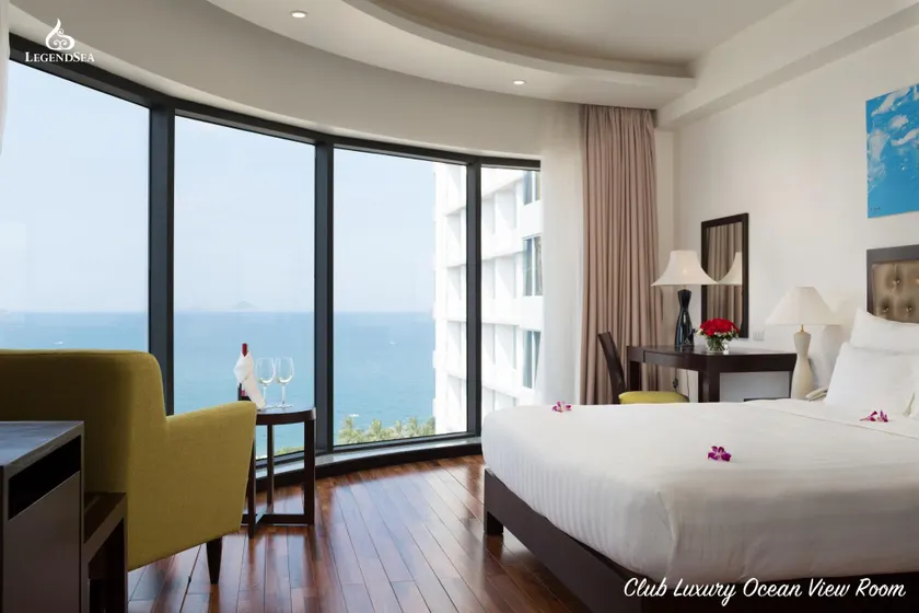 LegendSea Hotel - Image 1