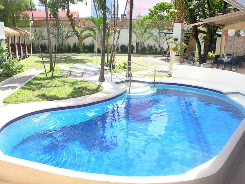 Vacation Hotel Cebu - Image 1