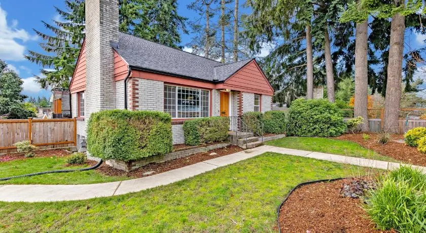 Remodeled Home Fenced Yard Outdoor Fireplace - Image 1