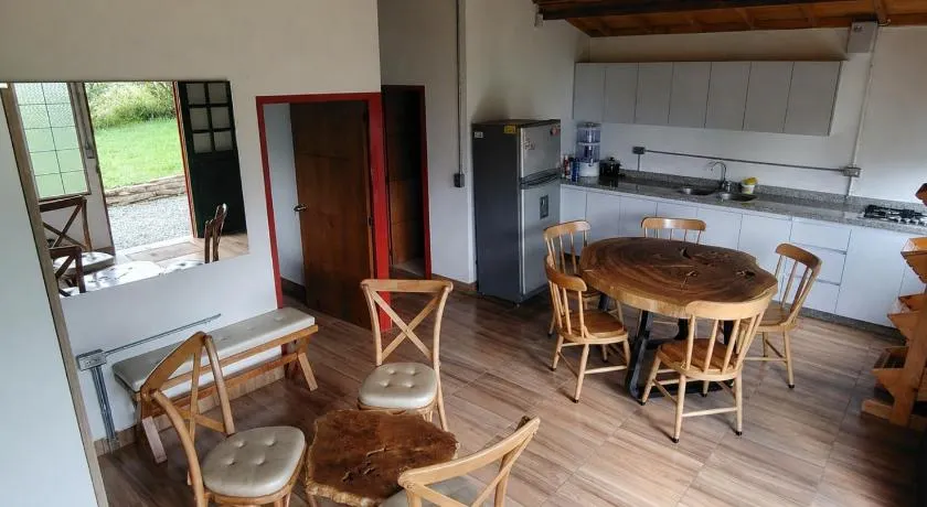 Hostal LA MIA - Image 1
