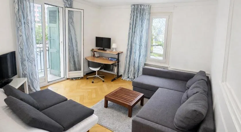 Appartement F2 Proche centre Ville - Image 1