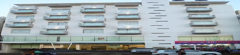 Hotel Milan - Image 1