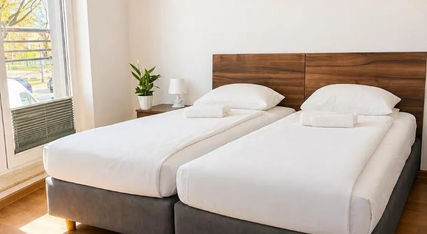 Sealine Hostel - Baltic Beach Stay - Image 1