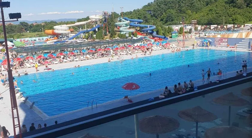 Aqua Lux Apartman - Image 1