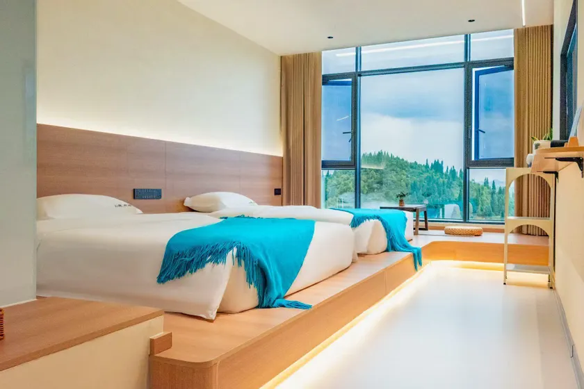Mountain Retreat Qianju·View Smart Accommodation (Huangguoshu Scenic Area Branch) - Image 1