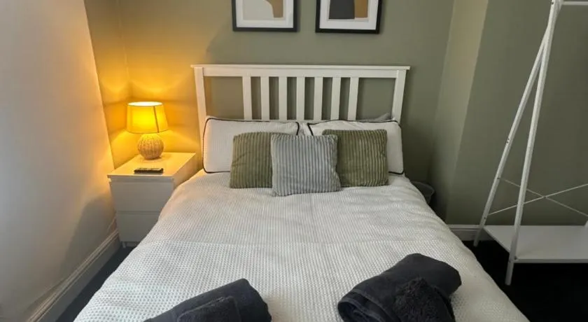 MMC Serviced accommodation - Image 1