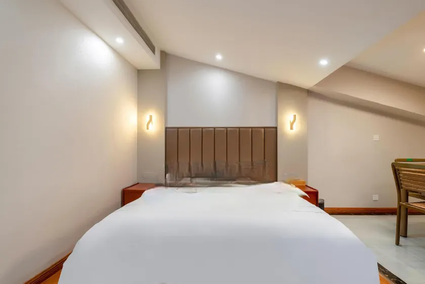 Golden Sun hotel - Image 1