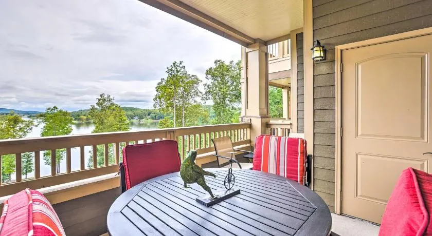 Talladega Area Condo w/ Lake Views! - Image 1