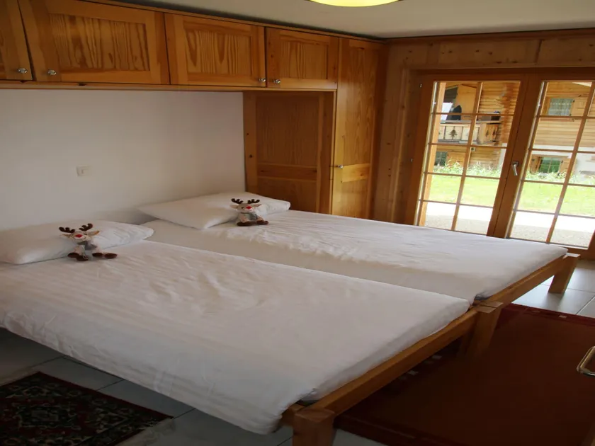 Chalet in Veysonnaz near Ski Slopes - Image 1