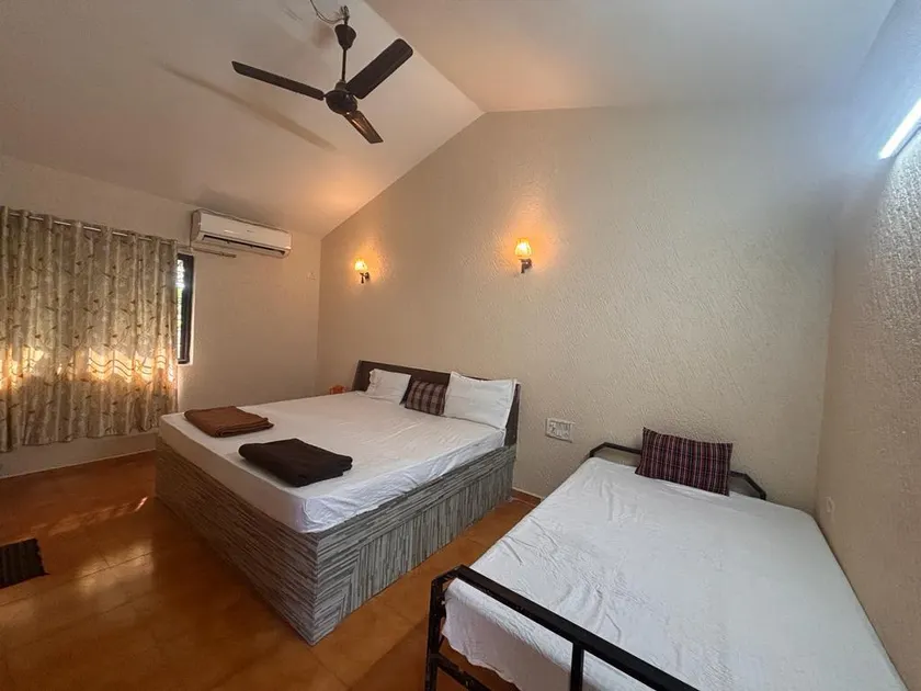 Hotel Sai Plaza - Image 1