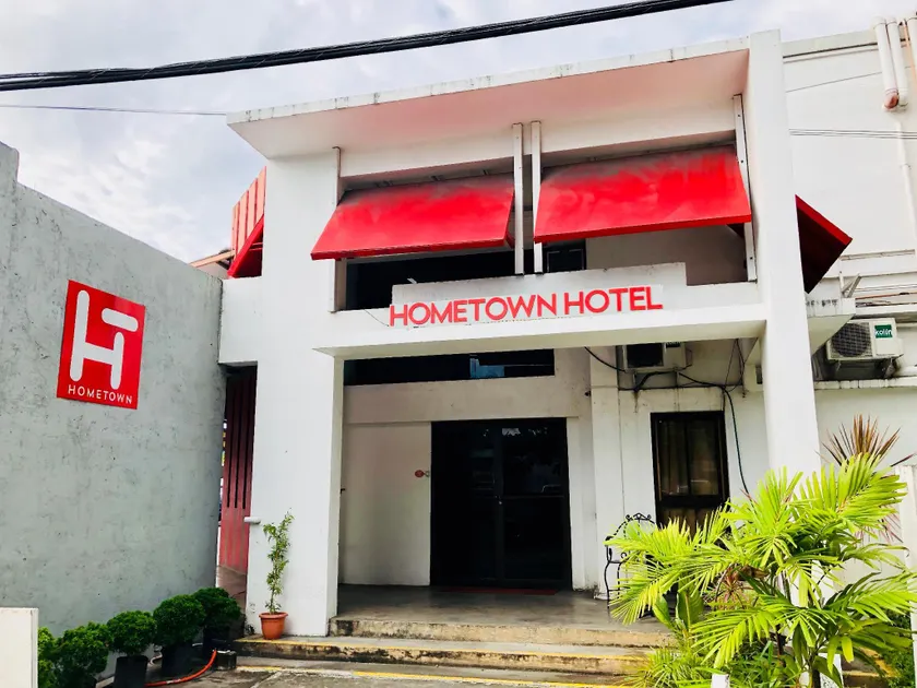 Hometown Hotel - Lacson Bacolod - Image 1
