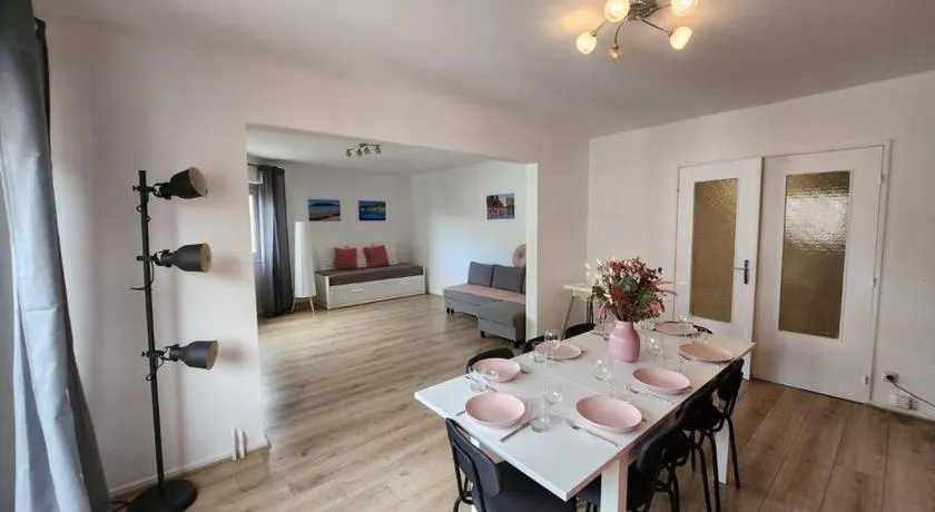 Logement familial/ Orangerie - Image 1