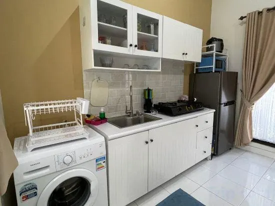 Breeze Home BnB - Image 1
