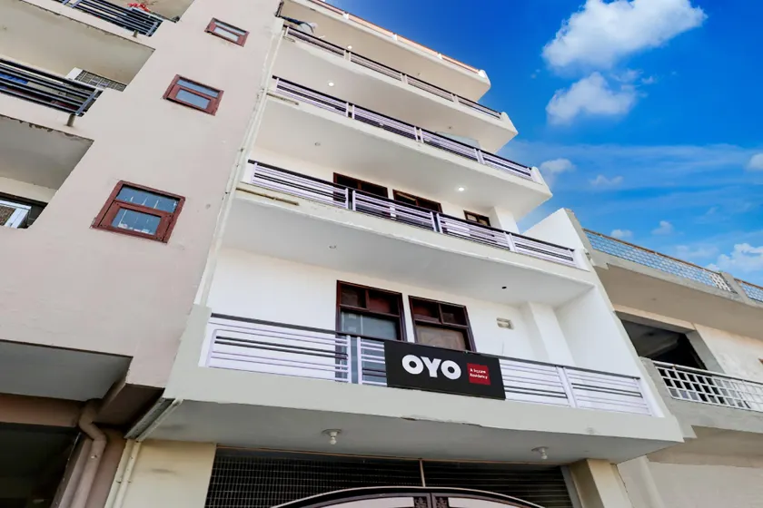 Hotel O  A Square Residency - Image 1