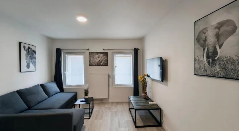 Grand Studio Lumineux Proche Centre-Ville - Image 1