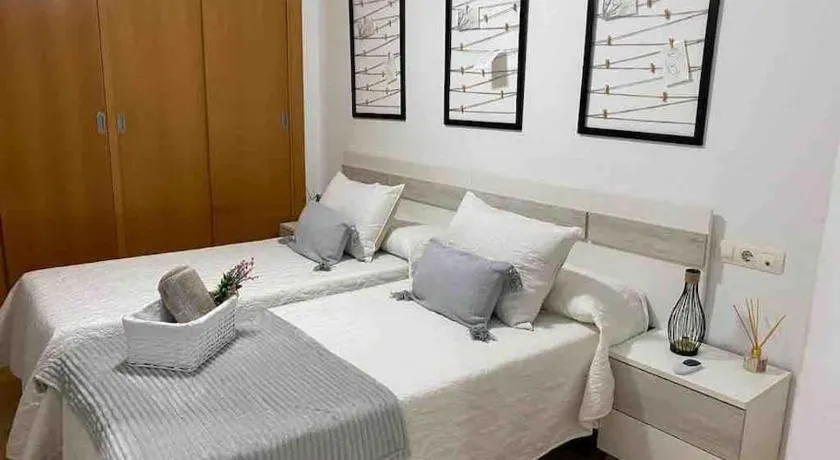 Precioso apartamento en zona de playa - Image 1