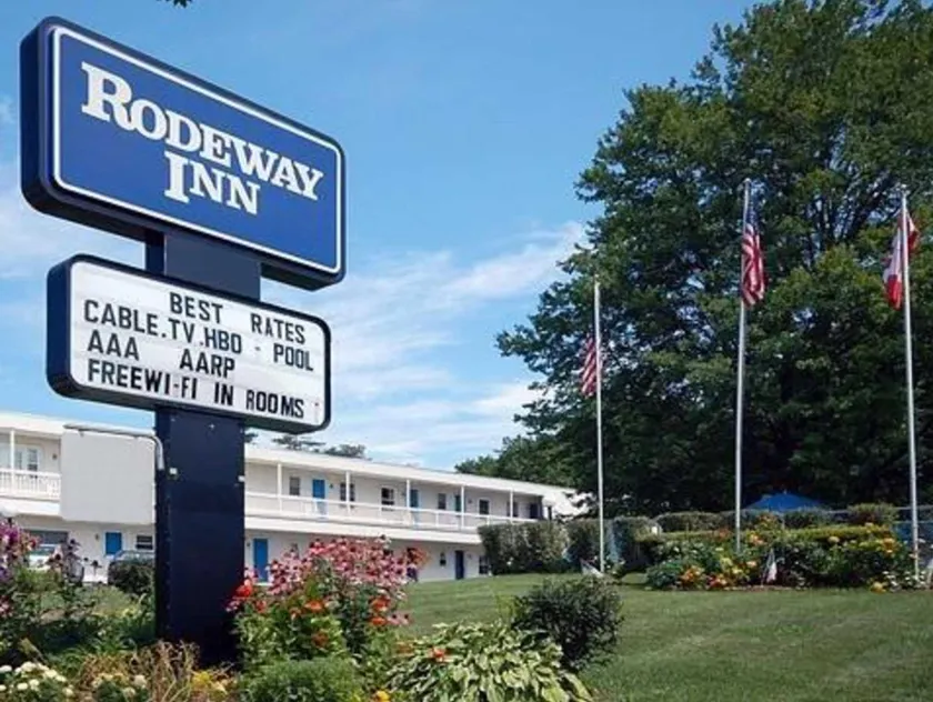 Rodeway Inn Rutland - Killington - Image 1