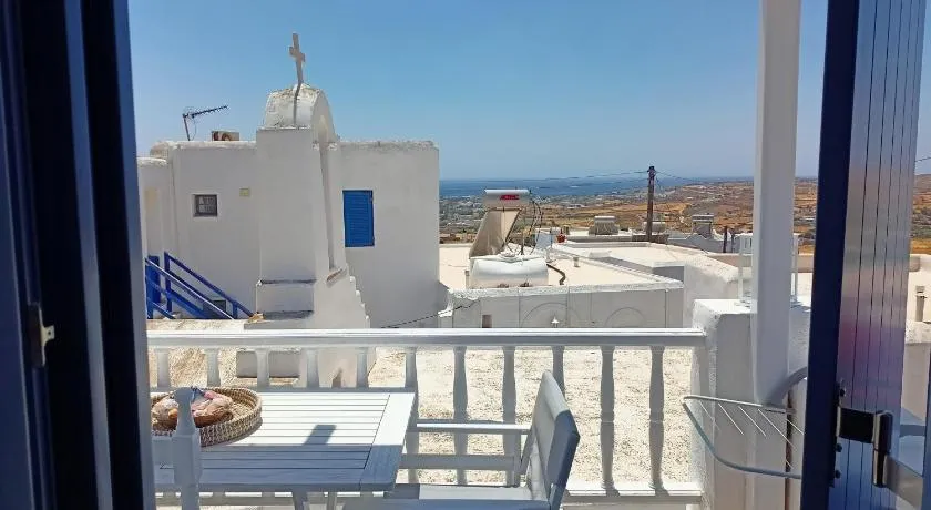 Amphitrite's Haven - Cycladic House in Marpissa, Paros - Image 1